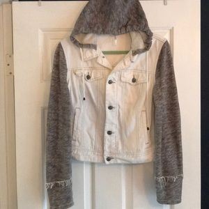 Free People white denim jacket w/detachable hood